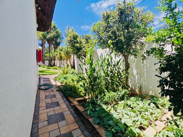 4 Bedroom Property for Sale in Wilkoppies North West